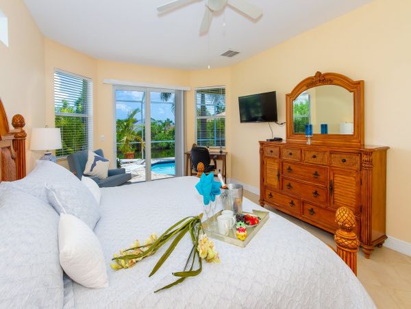 Cape Coral Home 975605