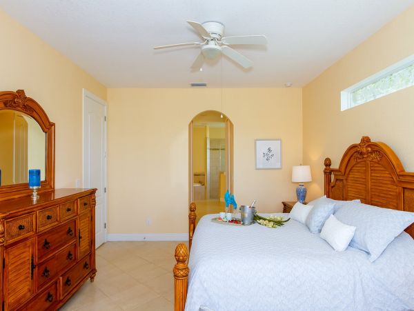Cape Coral Home 975605