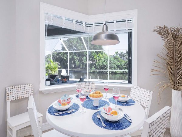 Beautiful Waterfront Home with Caged Pool in Cape Coral