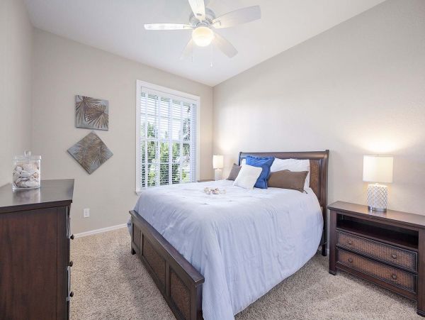 Beautiful Waterfront Home with Caged Pool in Cape Coral