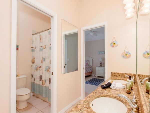 Beautiful Vacation Home in Cape Coral with Boat Dock