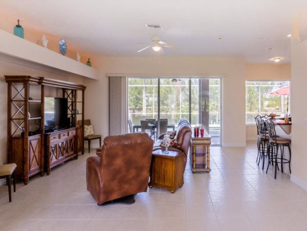 Cape Coral Home 975610