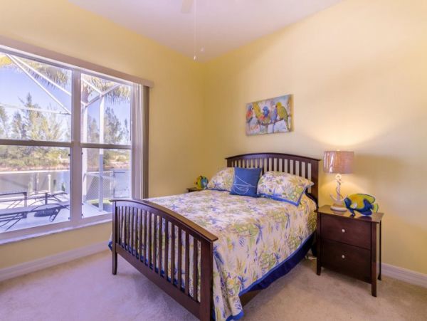 Cape Coral Home 975610