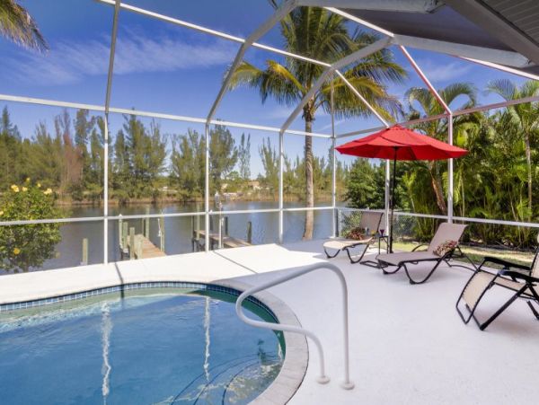 Cape Coral Home 975610