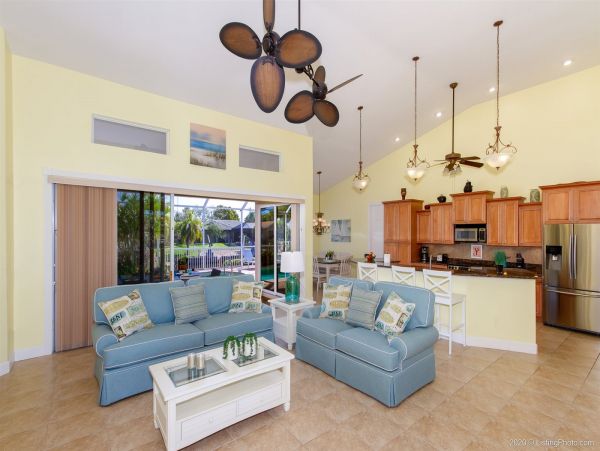 Cape Coral Home 975611
