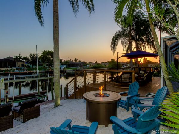Cape Coral Vacation Home Three Bedroom