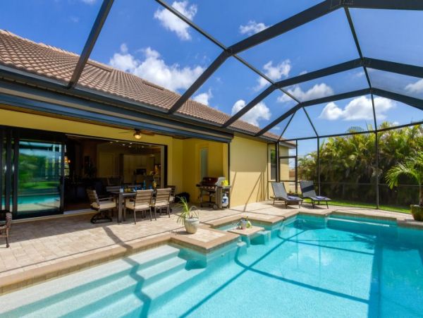 Cape Coral Home with 4 Bedrooms