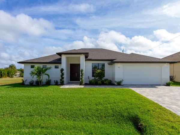Cape Coral Vacation Pool Home Four Bedroom