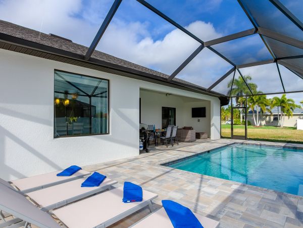 Cape Coral Vacation Pool Home Four Bedroom
