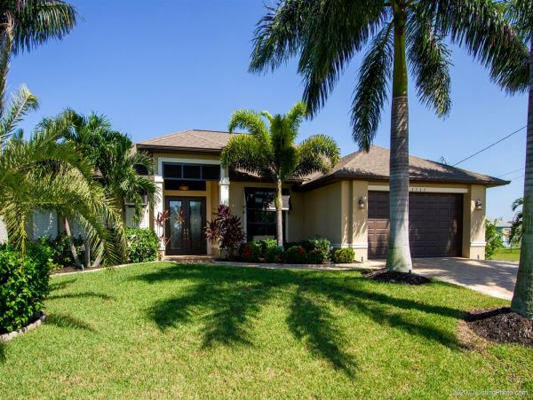Cape Coral Home 975617