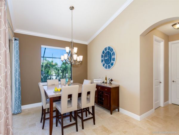 Cape Coral Home 975617