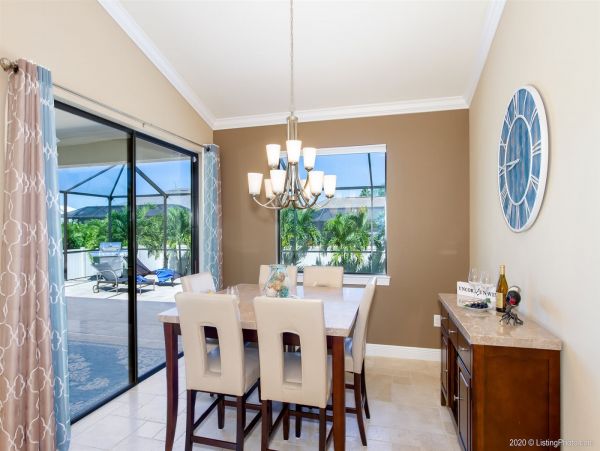 Cape Coral Home 975617