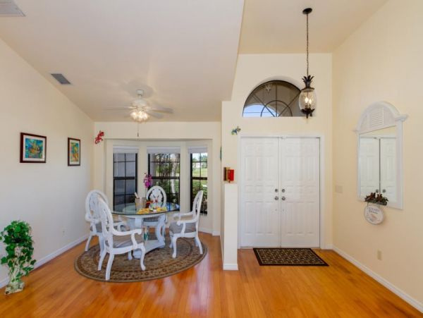 Cape Coral Home 975619