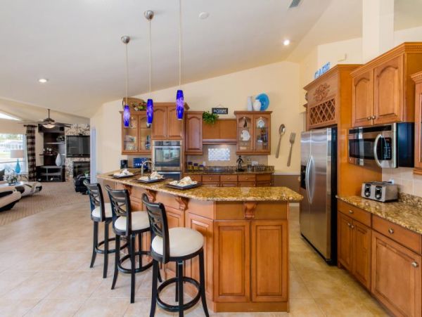 Cape Coral Home 975620