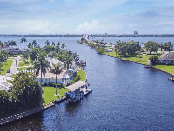Cape Coral Home 975621