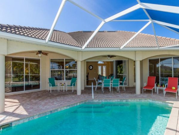 Cape Coral Lovely Home Away from Home