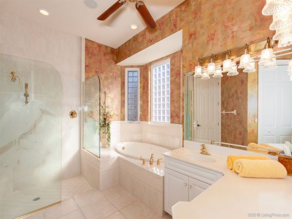 Cape Coral Home 975624