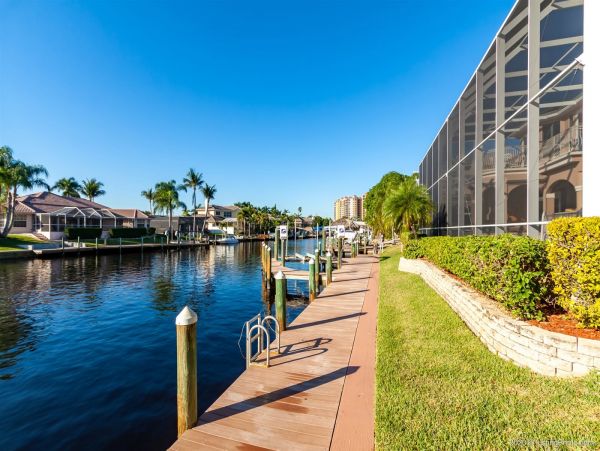 Cape Coral Home 975624