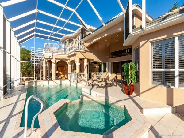 Cape Coral Home 975624