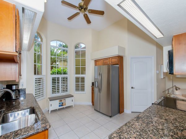 Cape Coral Home 975625