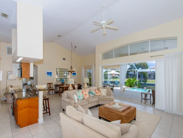 Cape Coral Home 975625