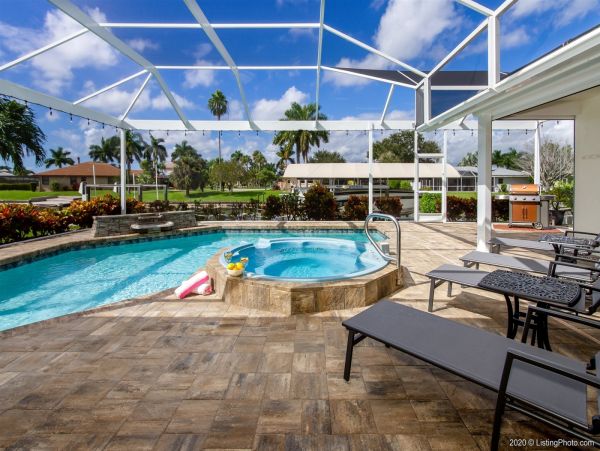 Cape Coral Home 975627