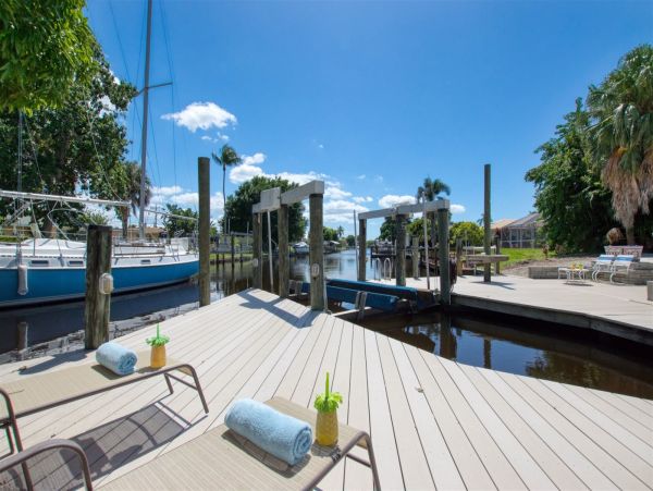 Cape Coral Home 975628
