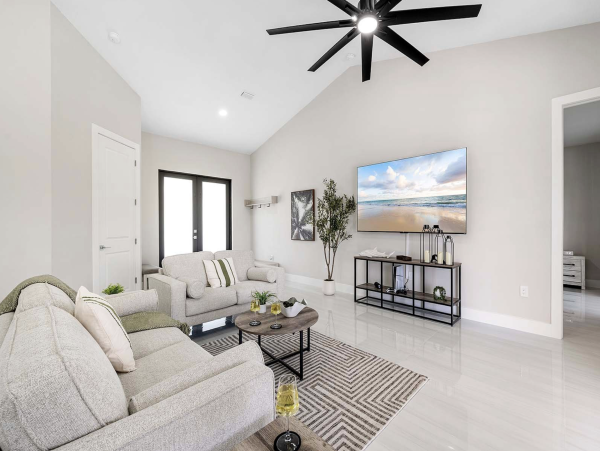 Cape Coral Vacation Rental Villa - Florida Gulf Coast Family Vacation Home