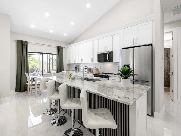 Cape Coral Vacation Rental Villa - Florida Gulf Coast Family Vacation Home