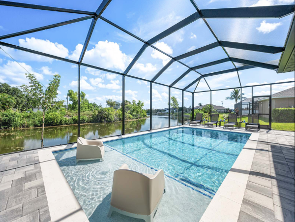 Cape Coral Vacation Rental Villa - Florida Gulf Coast Family Vacation Home
