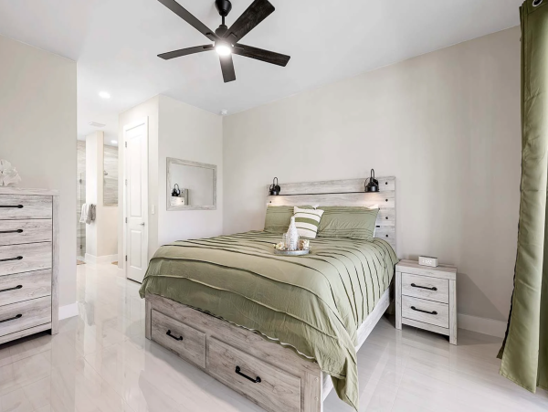 Cape Coral Vacation Rental Villa - Florida Gulf Coast Family Vacation Home