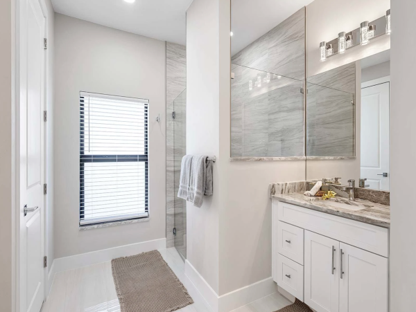 Cape Coral Vacation Rental Villa - Florida Gulf Coast Family Vacation Home