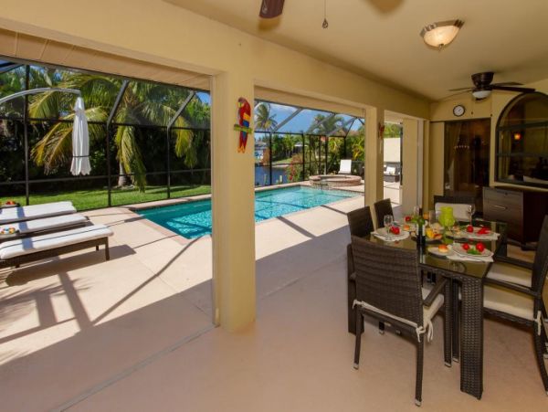 Cape Coral Home 975634