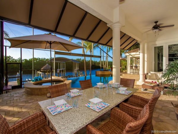 Cape Coral Home 975635