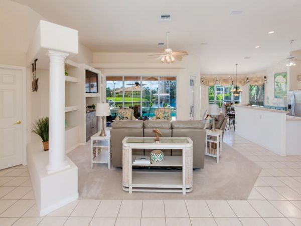 Cape Coral Home 975636