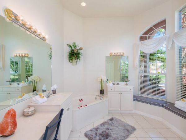 Cape Coral Home 975636