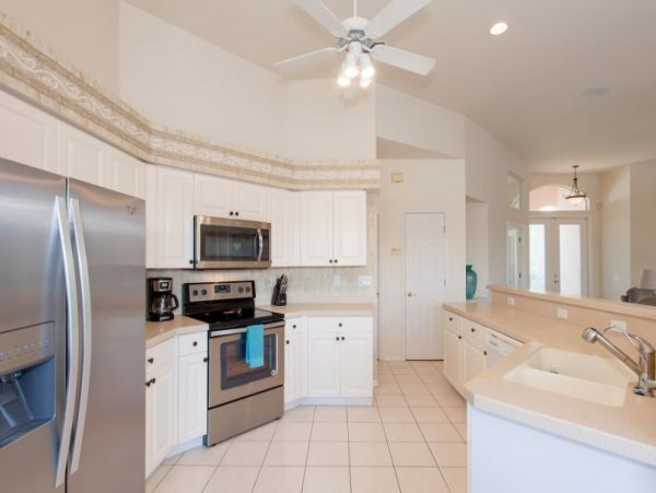 Cape Coral Home 975636