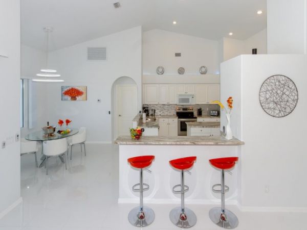 Cape Coral Home 975637