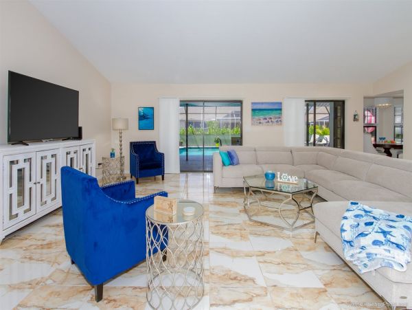 Cape Coral Home 975638