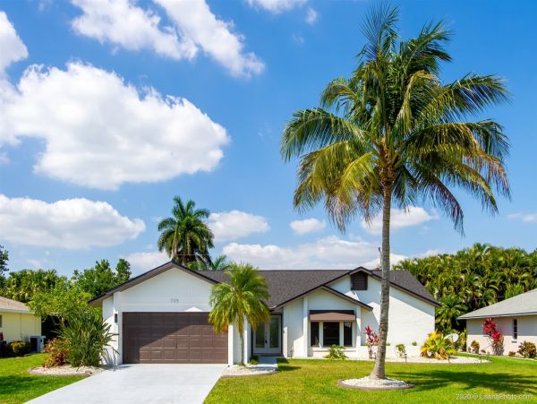 Cape Coral Home 975638