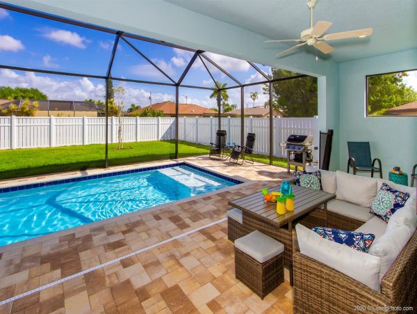 Cape Coral Home 975639