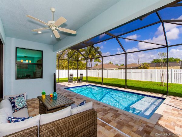 Cape Coral Home 975639