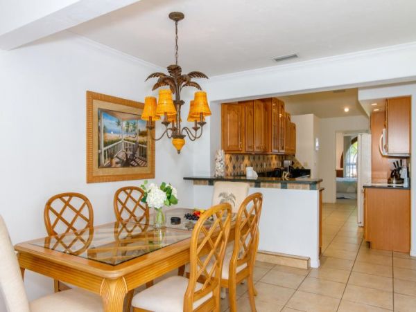 Cape Coral Home 975642