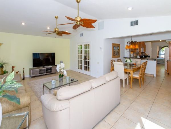Cape Coral Home 975642