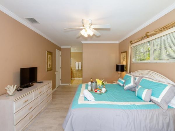 Cape Coral Home 975642
