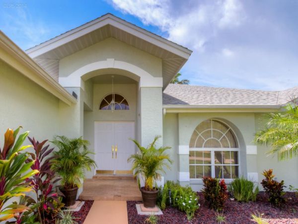 Cape Coral Home 975642