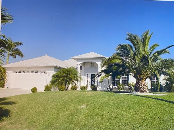 Cape Coral Home 975645