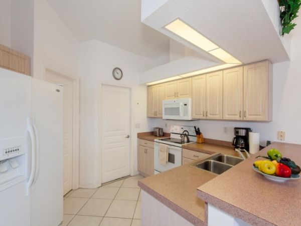 Cape Coral Home 975645