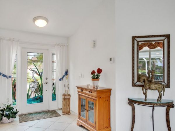 Cape Coral Home 975645