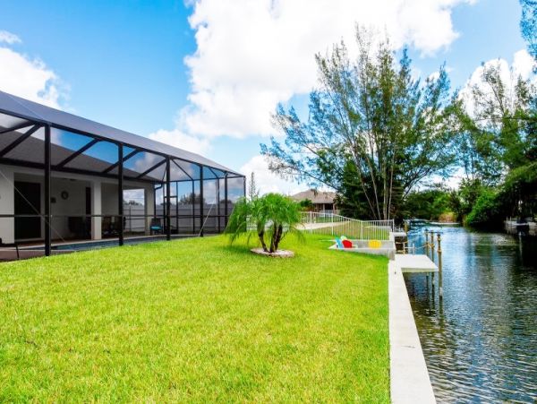 Private Caged Pool Cape Coral Vacation Home Four Bedroom